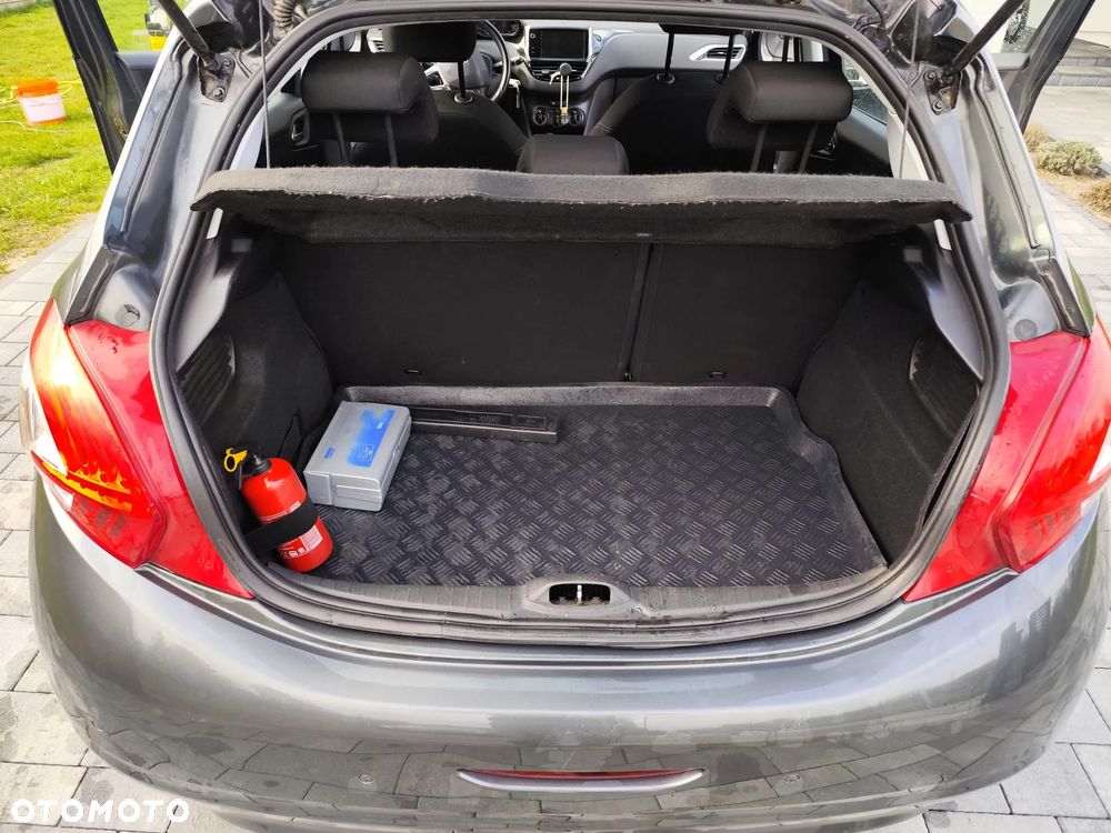 Peugeot 208 1.4 HDi Active - 16