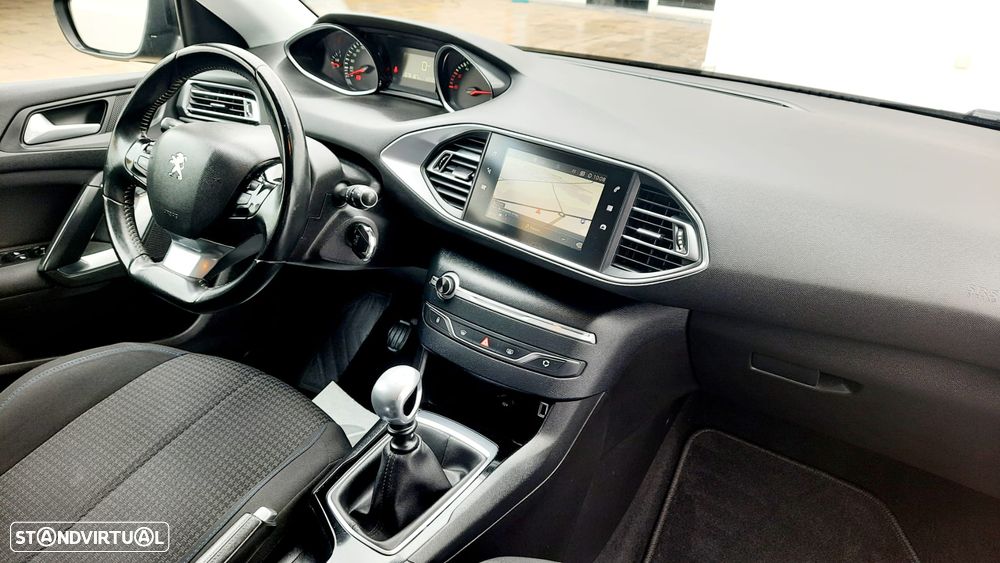 Peugeot 308 SW 1.5 BlueHDi Style - 21