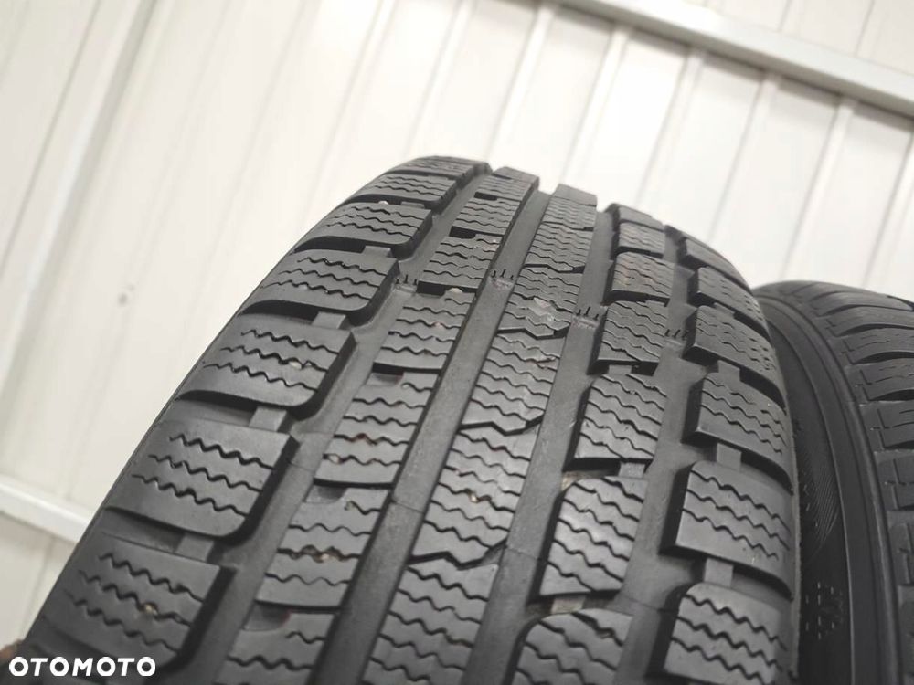 205/60R16 kumho opony zimowe 7,5mm 7233 - 2