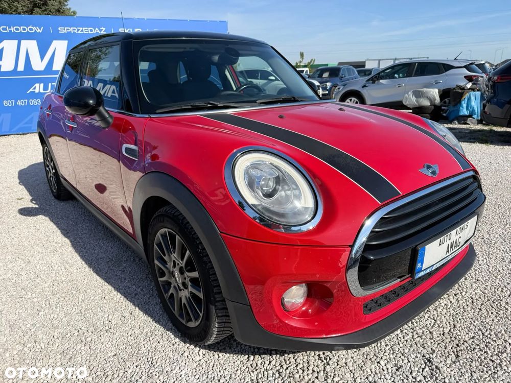 MINI Cooper Standard - 4