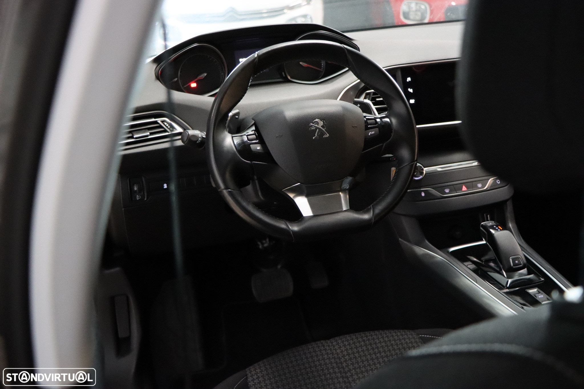 Peugeot 308 PureTech 130 GPF EAT8 Stop & Start Allure - 11