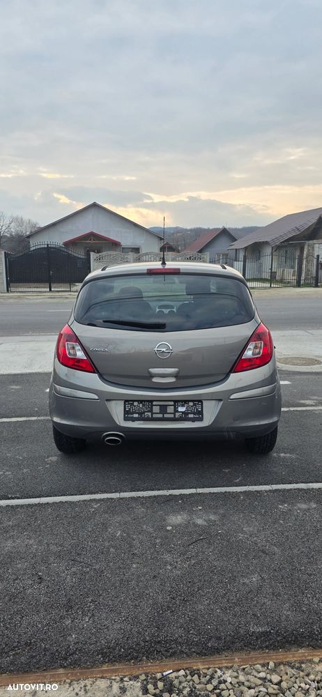 Opel Corsa 1.4 16V Satellite - 17