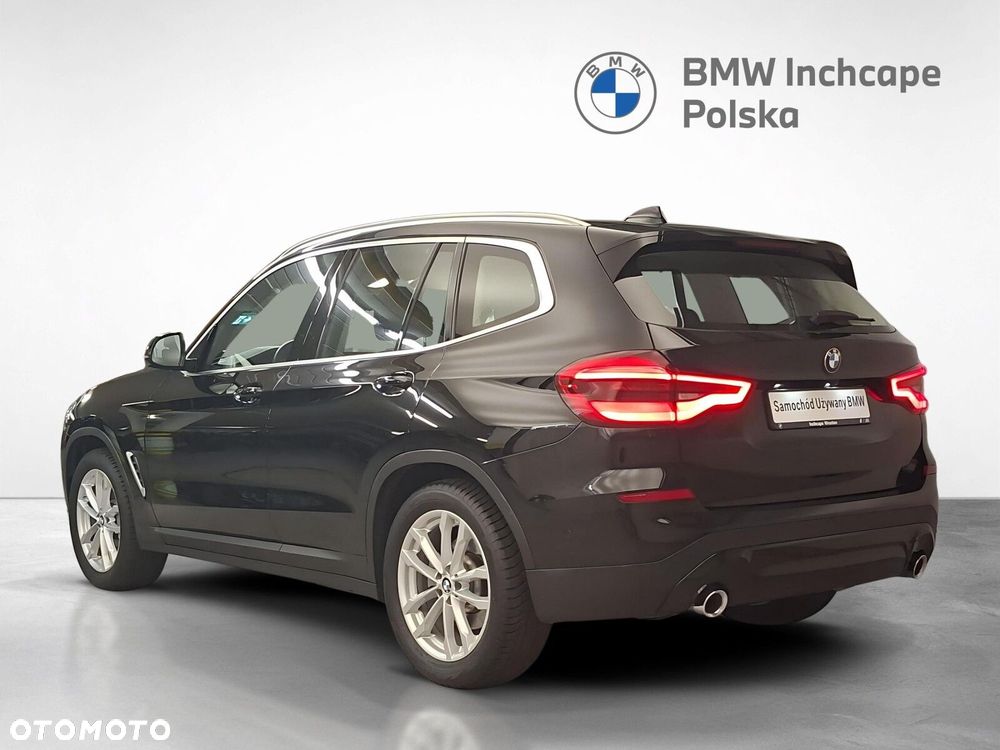 BMW X3 xDrive30i Advantage - 4