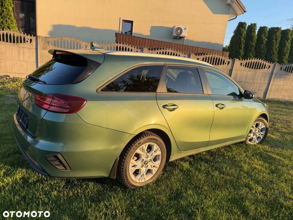 Kia Ceed 1.5 T-GDI DCT7 OPF JBL Sound Edition - 2
