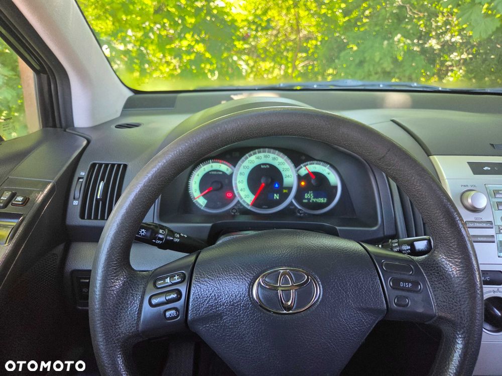 Toyota Verso - 7