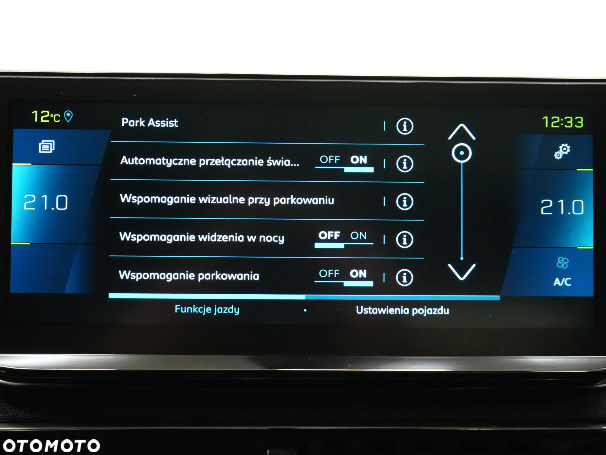 Peugeot 3008 1.6 PureTech HYbrid4 GT S&S EAT8 - 28