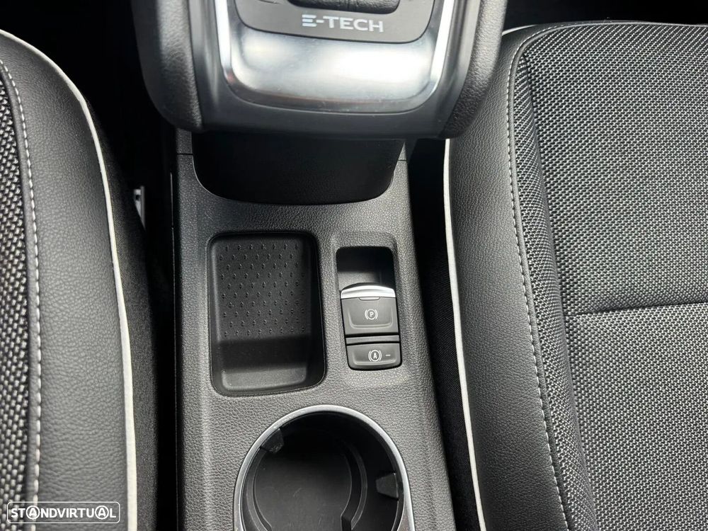 Renault Captur 1.6 E-Tech Plug-In Hybrid Techno - 27