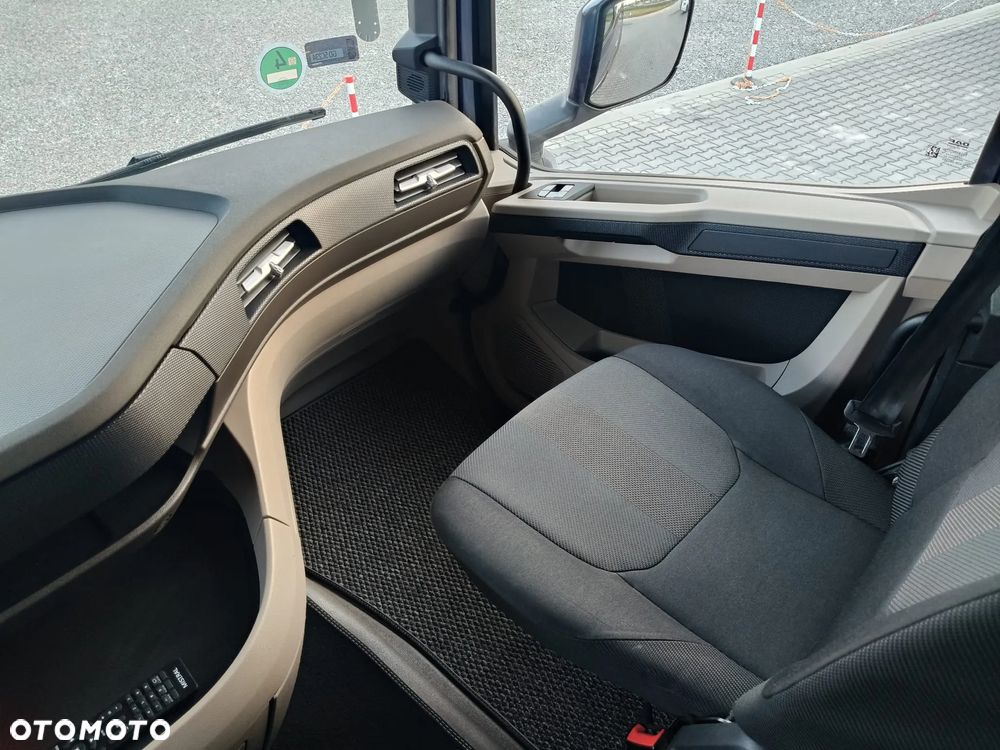 DAF XG 480  / EURO 6 / TV / BOGATE WYPOSAŻENIE / AUTOMAT / - 35