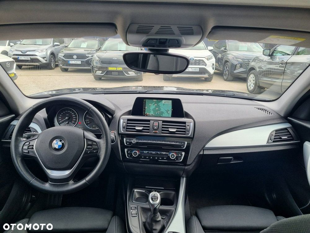 BMW Seria 1 118d Sport Line - 17