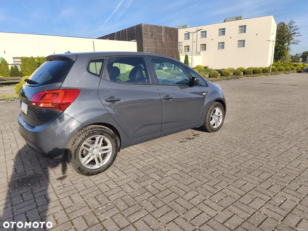 Kia Venga - 19