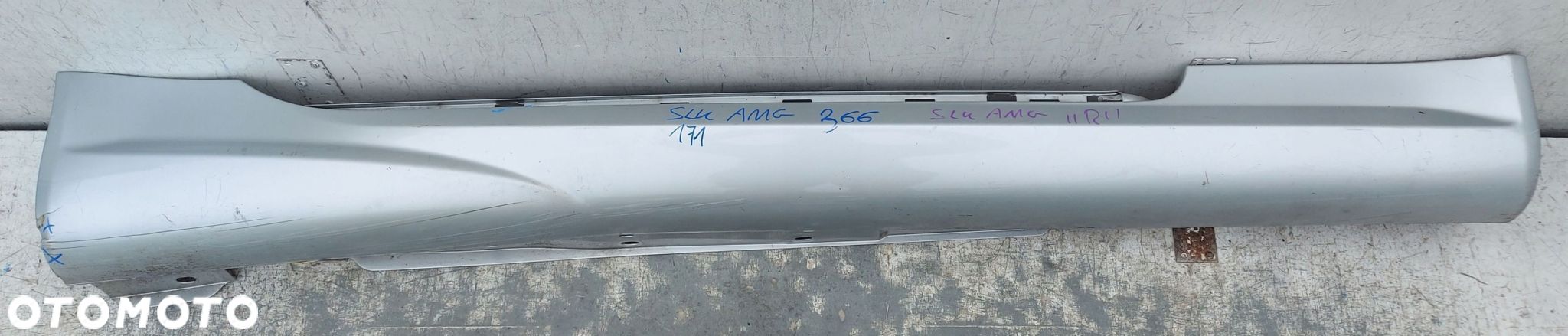Mercedes SLK 171 AMG próg listwa progowa prawy - 1