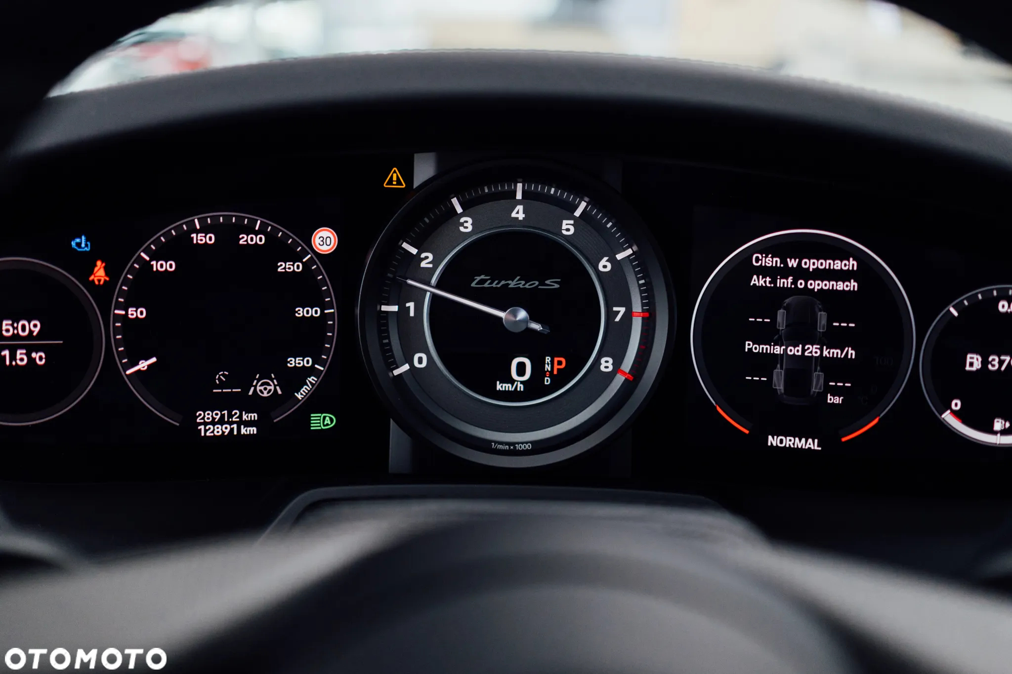 Porsche 911 Turbo S - 25