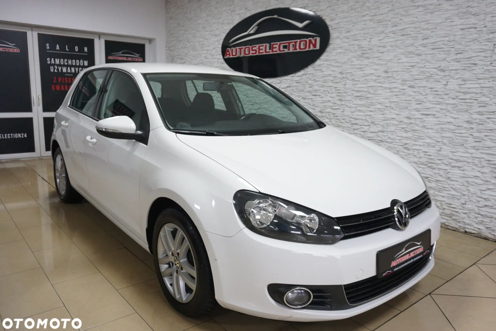 Volkswagen Golf 1.4 TSI DSG Highline - 1