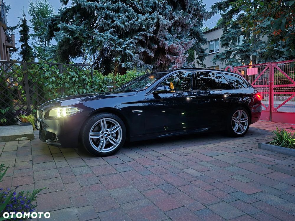 BMW Seria 5 525d xDrive Sport-Aut - 10