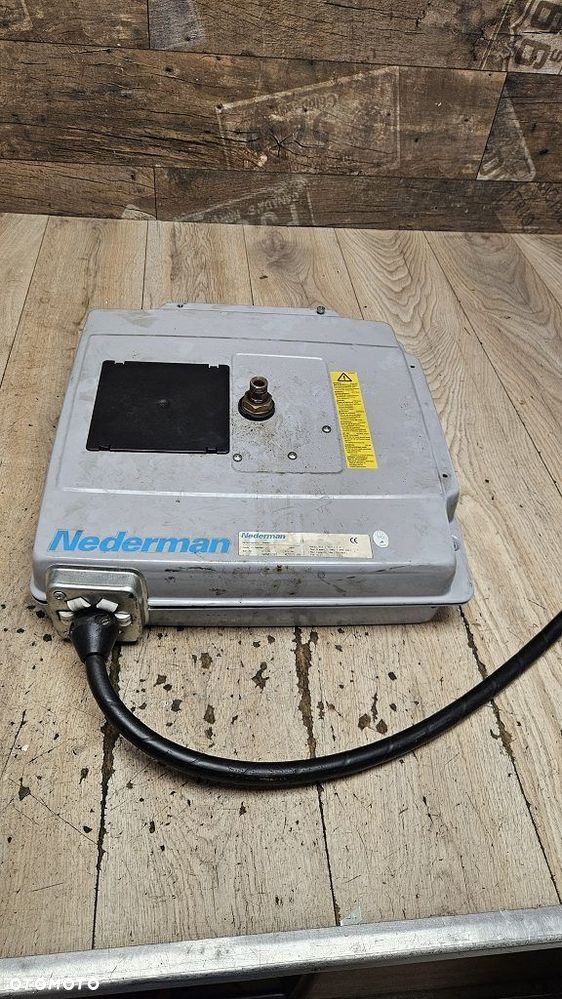 Profesjonalny Zwijacz do węża oleju NEDERMAN 884 10m 1/2" 75 Bar - 14