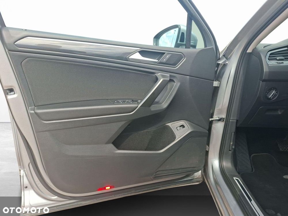 Volkswagen Tiguan Allspace 2.0 TSI 4Mot Elegance DSG - 12