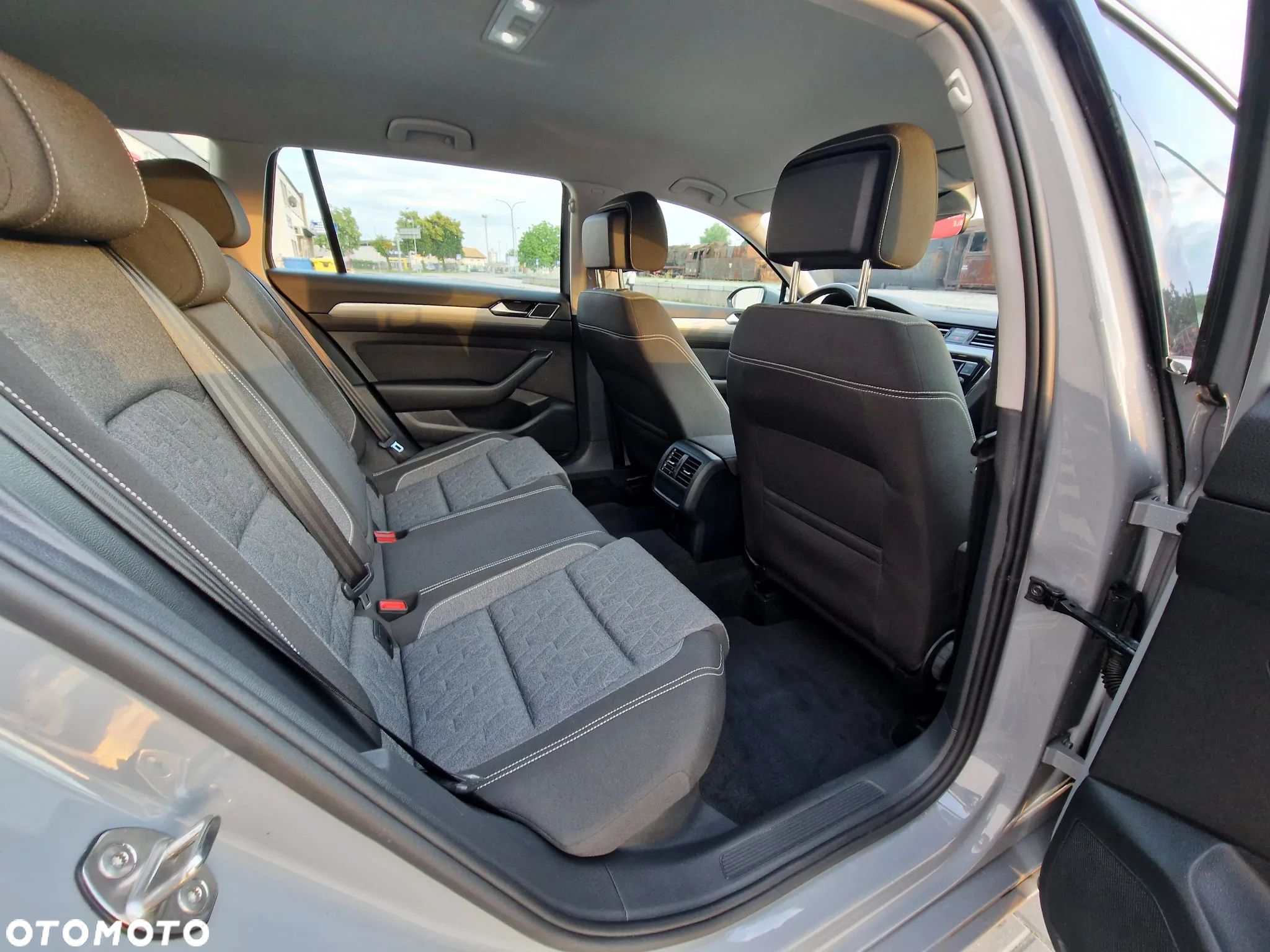 Volkswagen Passat 1.5 TSI EVO Business DSG - 8