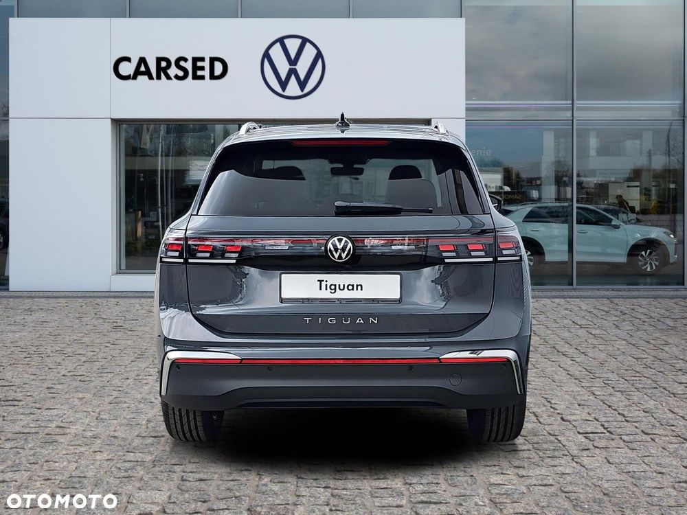 Volkswagen Tiguan - 7