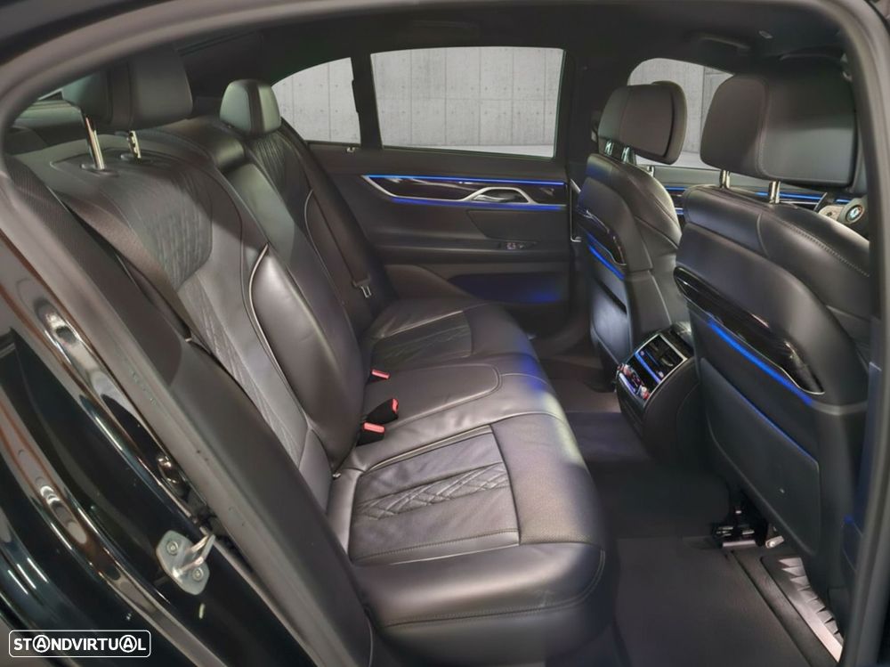 BMW 745 Le xDrive iPerformance Pack M Auto - 12
