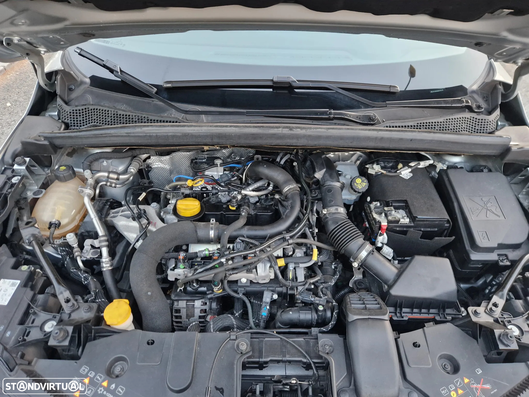 Renault Captur 1.0 TCe Techno Bi-Fuel - 39