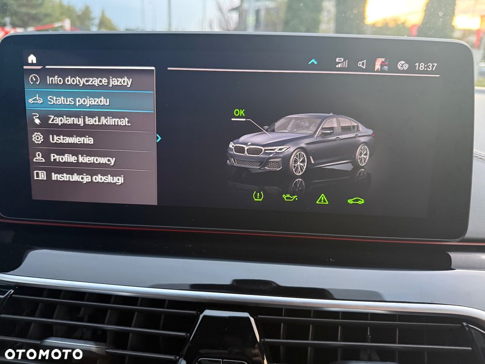 BMW Seria 5 530e xDrive M Sport sport - 15