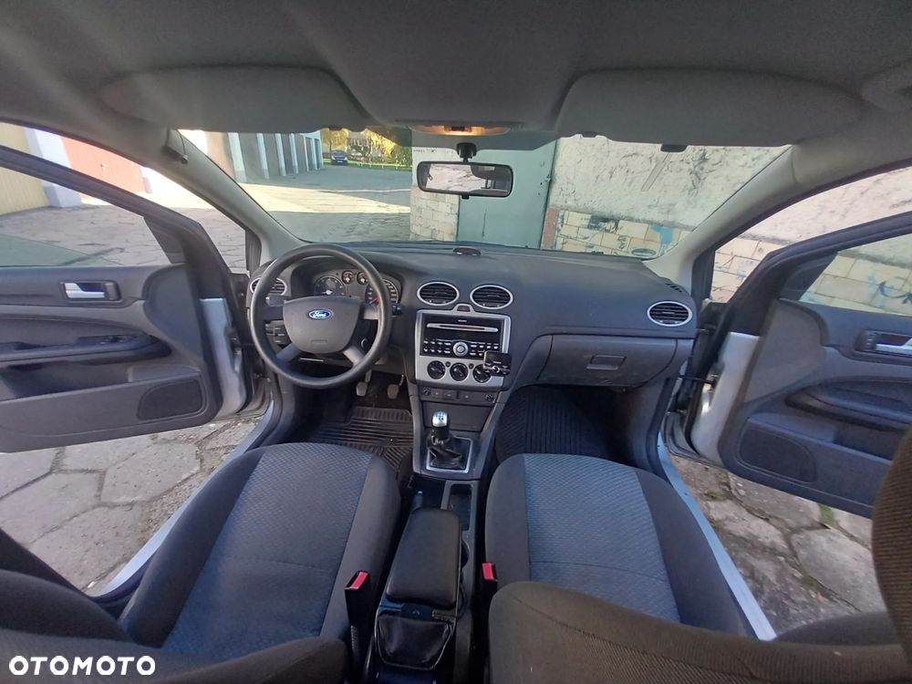 Ford Focus 1.6 Gold X - 11