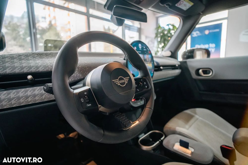 Mini Cooper S Favoured Trim - 14