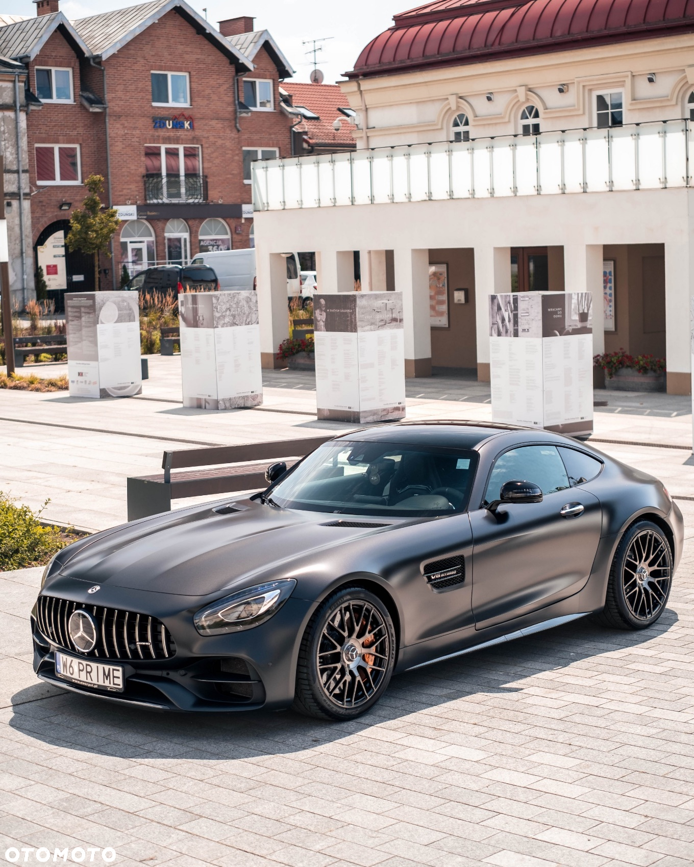 Mercedes-Benz AMG GT C - 4