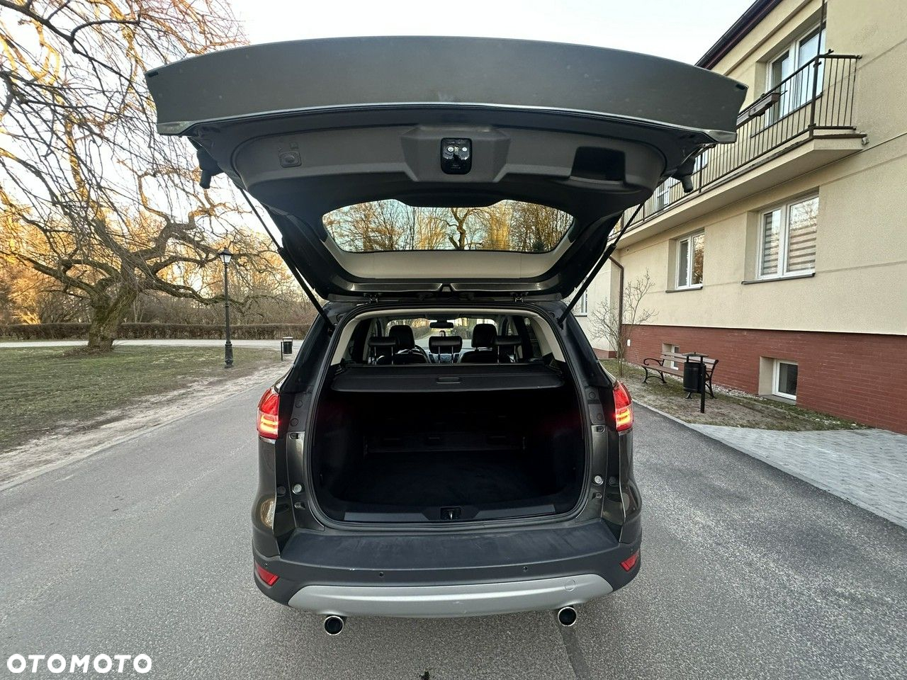 Ford Kuga - 23
