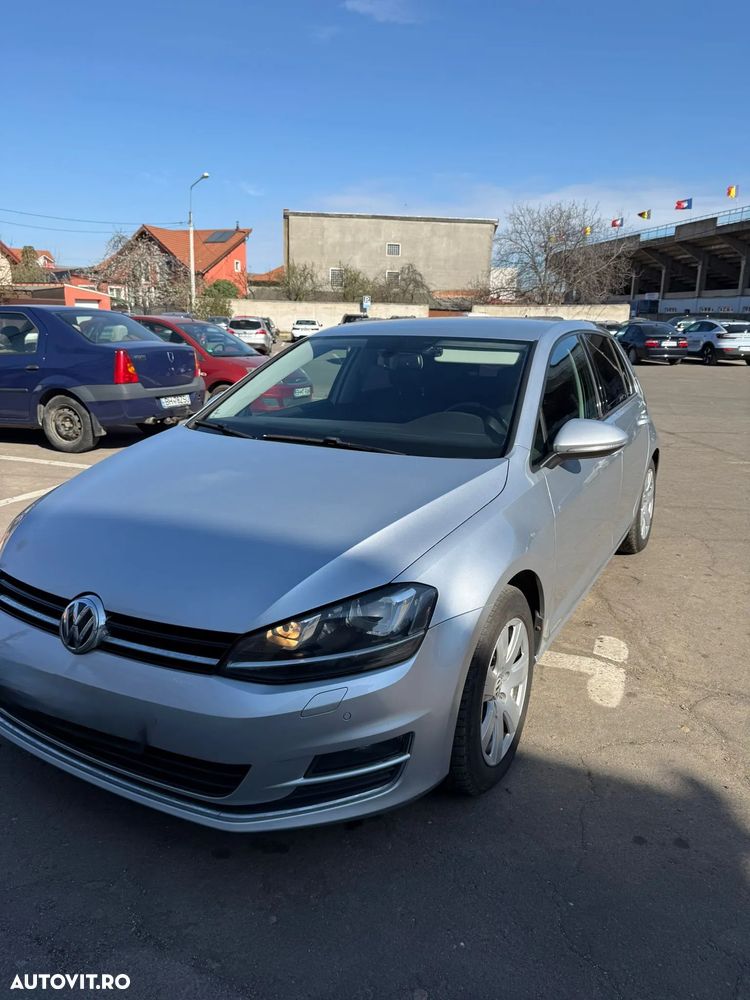 Volkswagen Golf 2.0 TDI DSG BMT Highline - 1