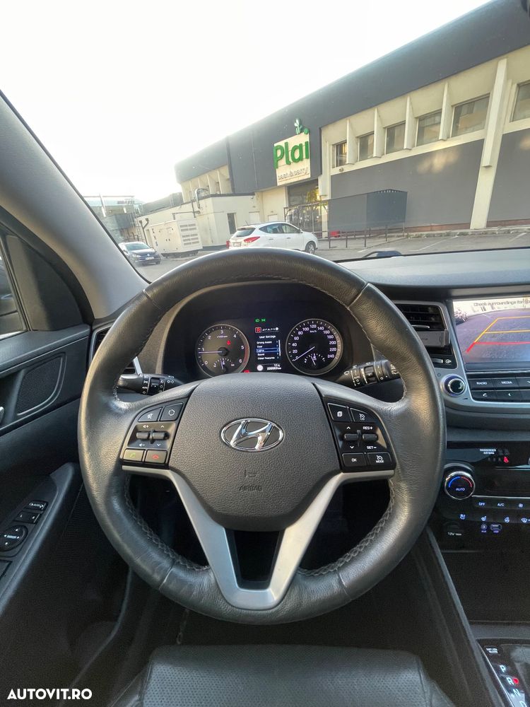 Hyundai Tucson 2.0 CRDI 4WD Automatik Premium - 7