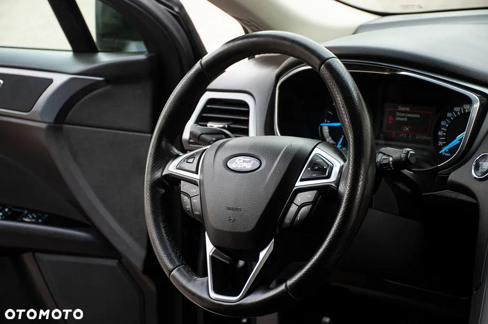 Ford Mondeo SW 2.0 TDCi ST-Line PowerShift - 31