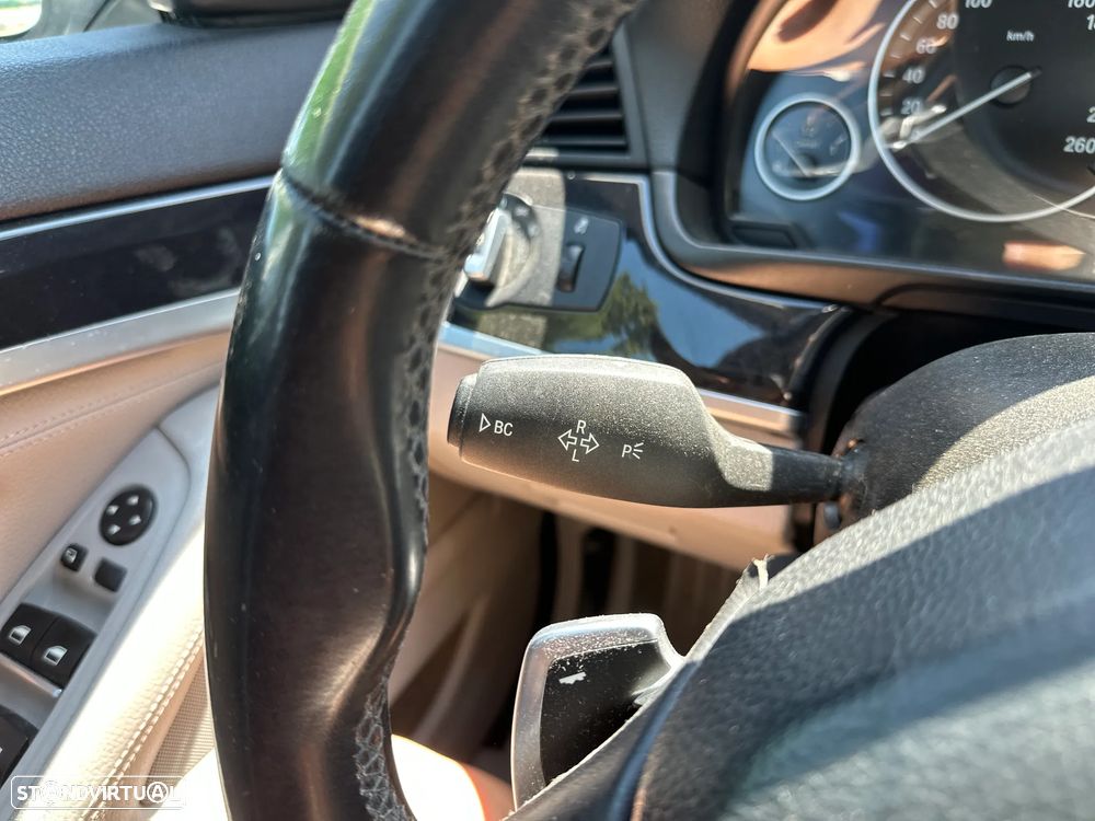 BMW 520 d Auto - 26