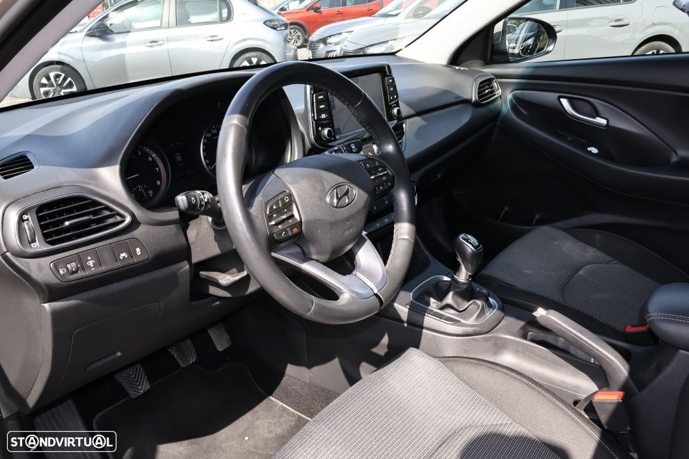 Hyundai i30 SW 1.0 T-GDi Comfort+Navi - 14