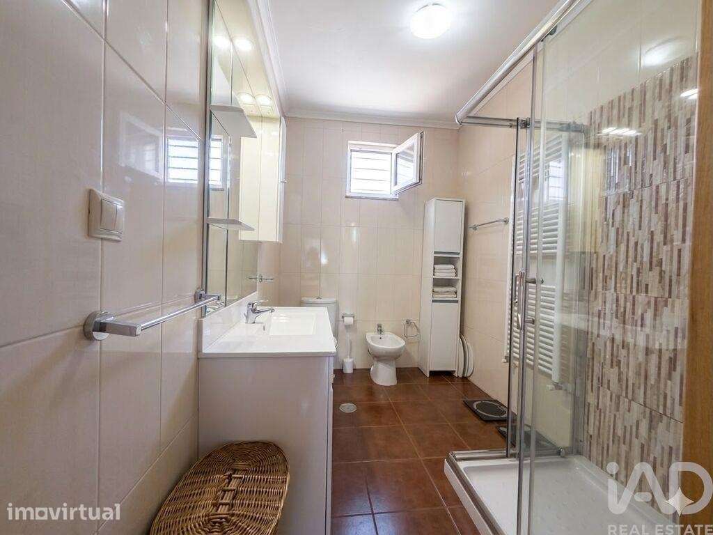 Casa / Villa T3 em Santa Cruz de 200 m2 - Grande imagem: 5/18
