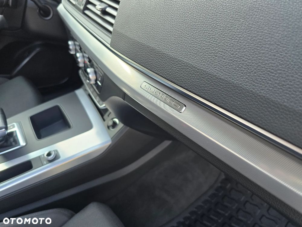 Audi Q5 40 TDI quattro S tronic sport - 21