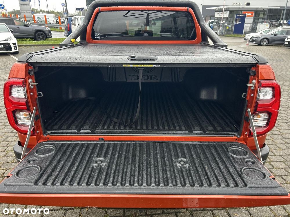 Toyota Hilux 2.8 D-4D Double Cab Invincible 4x4 - 20