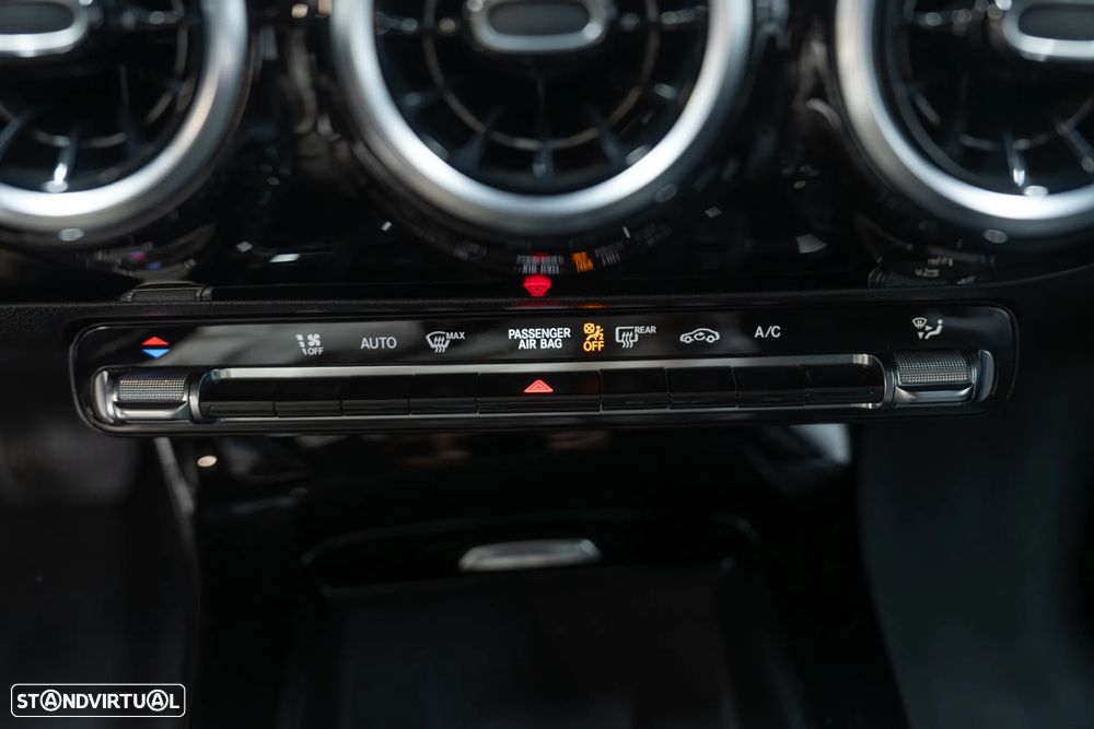 Mercedes-Benz CLA 180 d Shooting Brake Business Solutions.Grande Frota Aut. - 39