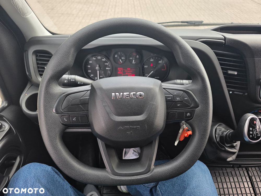 Iveco 35C16 Automat Kontener z Winda 8EP Silnik 3L Bliźniaki 2300 Wysoki !!! - 21