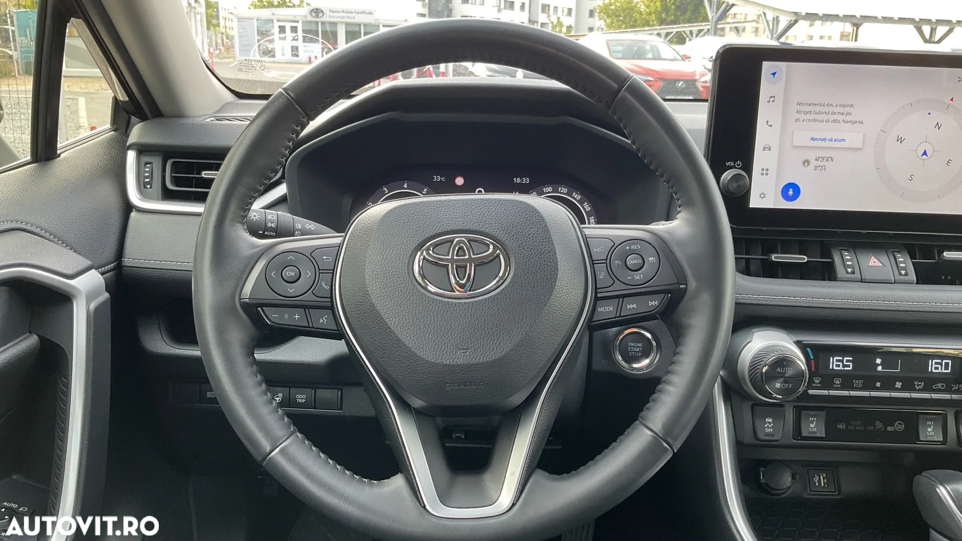 Toyota RAV4 - 8