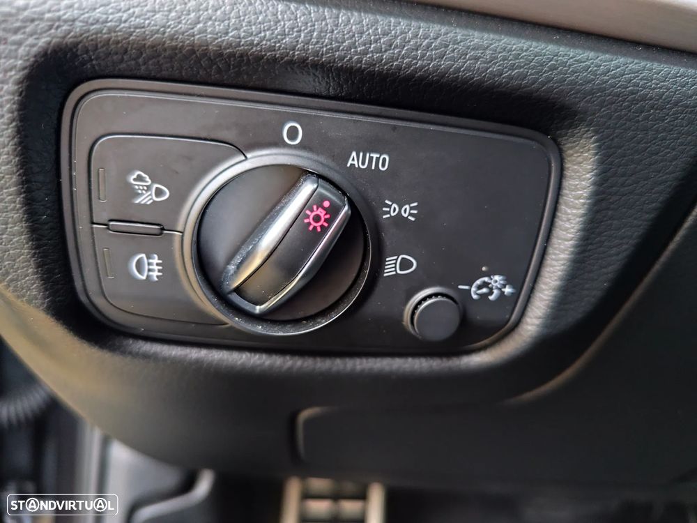 Audi S3 2.0 TFSi quattro S tronic - 14