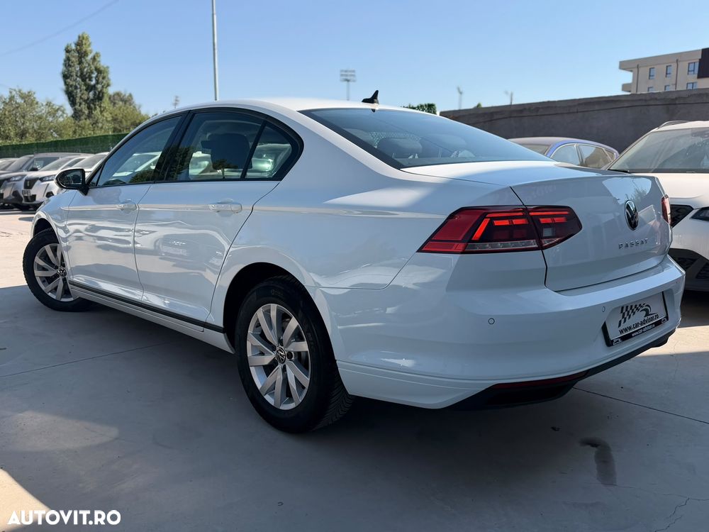 Volkswagen Passat 2.0 TDI DSG Comfortline - 8