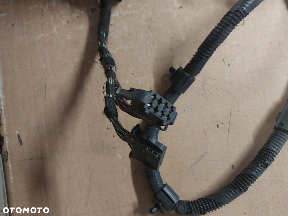 Wiązka  haka pod parktronic vw t6 - 3