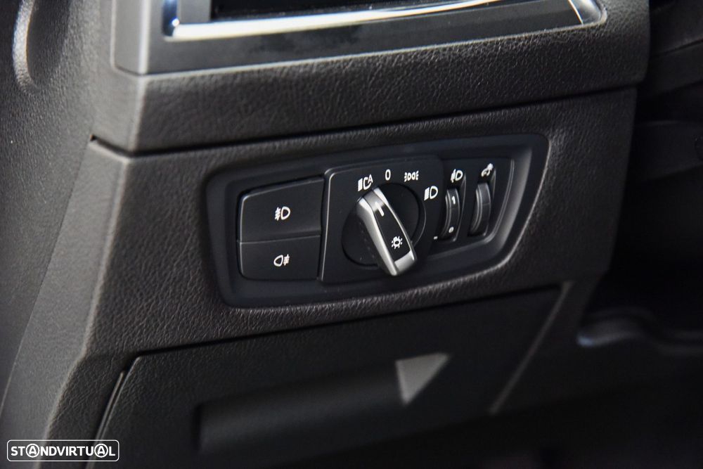 BMW 116 d EfficientDynamics - 11