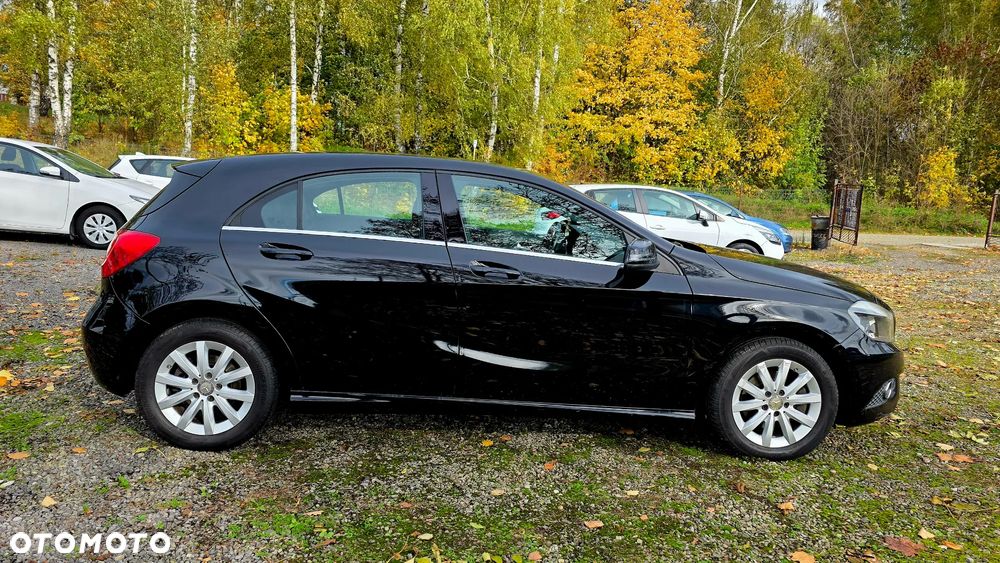 Mercedes-Benz Klasa A 180 BlueEfficiency Edition - 4