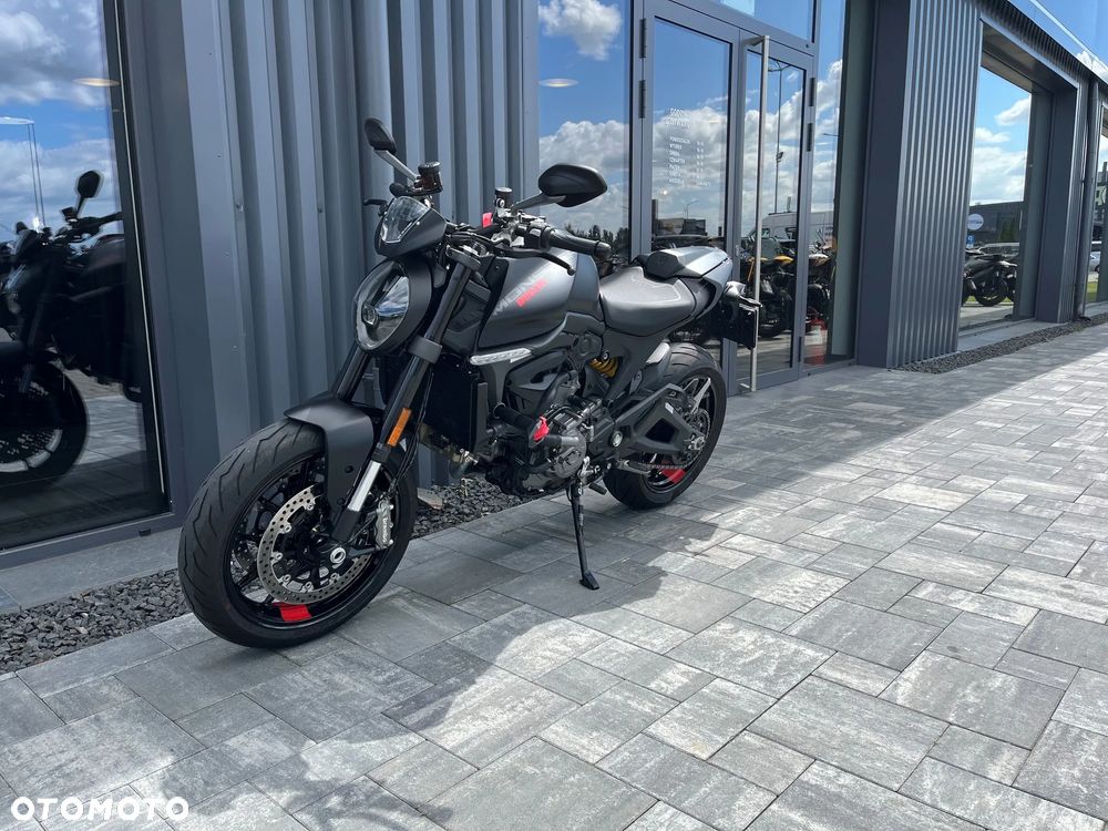 Ducati Monster - 9
