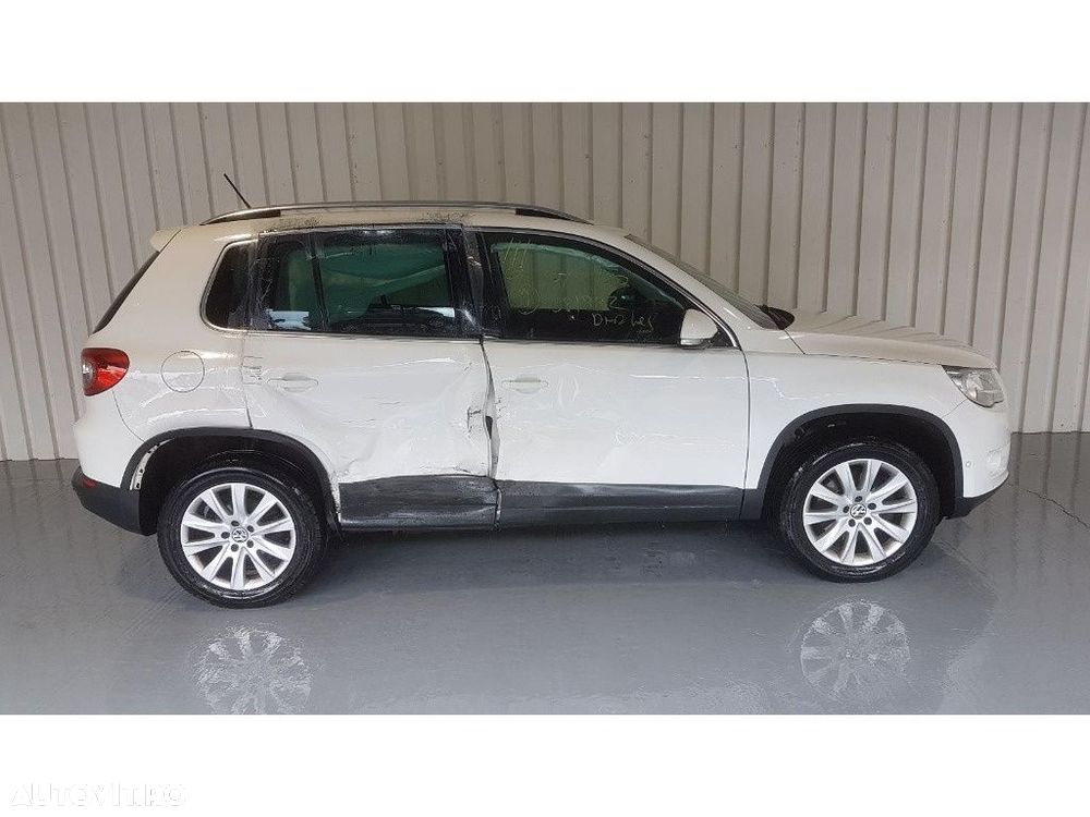 Cutie viteze manuala Volkswagen Tiguan 2011 SUV 2.0 TDI - 5