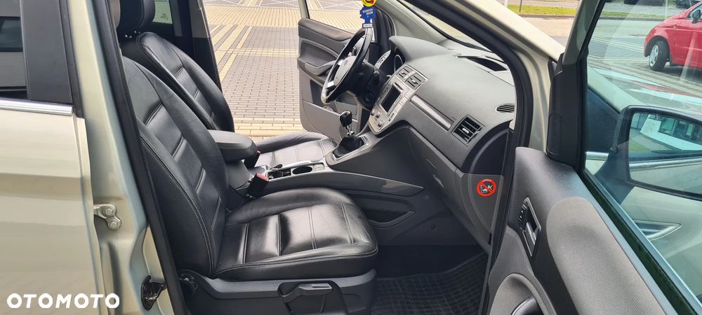 Mercedes-Benz CLS - 15