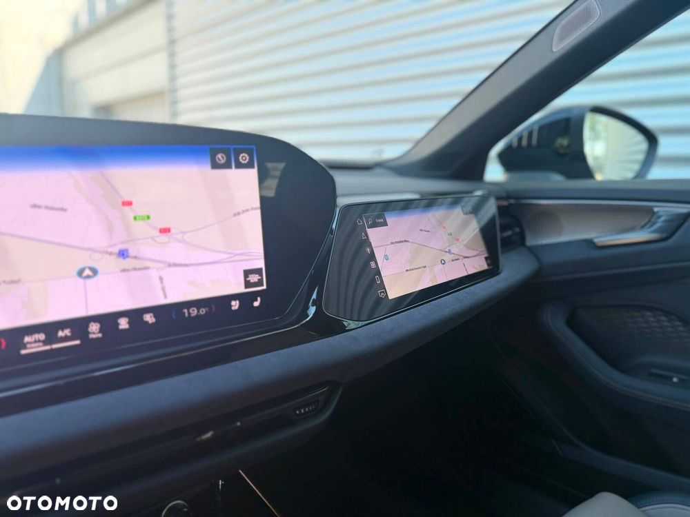 Audi A6 Avant TFSI mHEV Quattro S tronic - 13