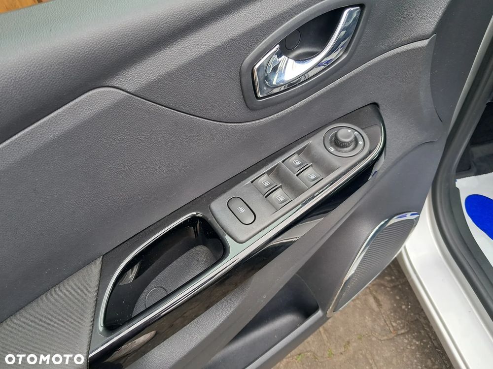 Renault Captur ENERGY TCe 120 EDC Initiale Paris - 19